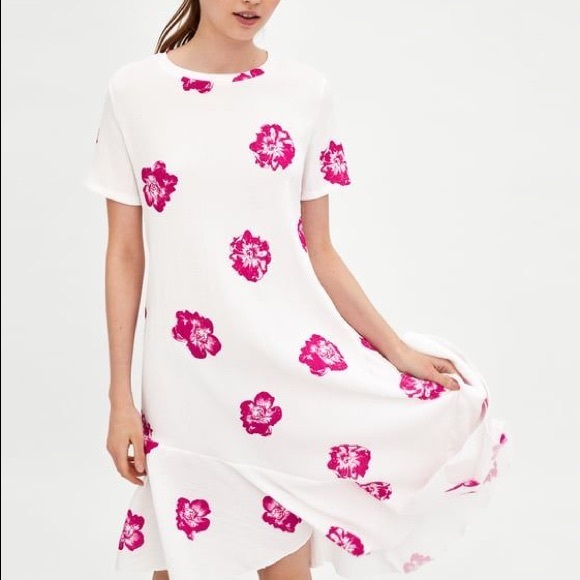 zara white dress with flowers